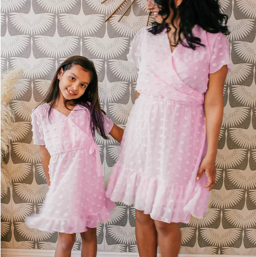 Matching Family Outfits Fashion Floral Mommy and Me Dress Cute Girl