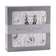 „Hear Me Roar Lion and Rhinos and Elephants“-Bambus-Newcastle-Decke